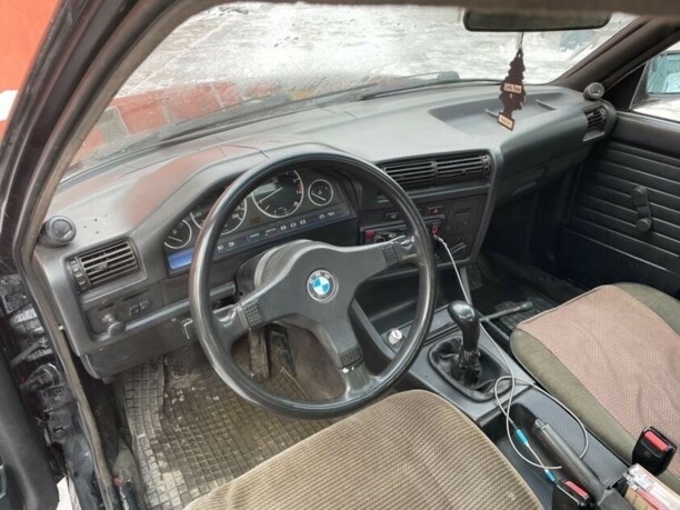 BMW 3 серия E30, 1986 г.