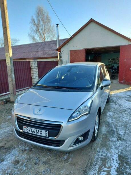 Peugeot 5008 I · Рестайлинг, 7 мест, 2015 г.