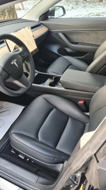 Tesla Model 3, 2020 г.