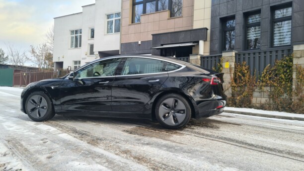 Tesla Model 3, 2020 г.