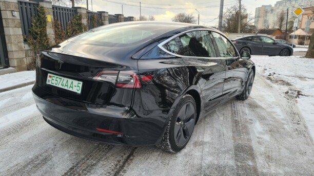 Tesla Model 3, 2020 г.