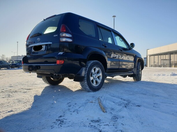 Toyota Land Cruiser Prado J120, 7 мест, 2008 г.
