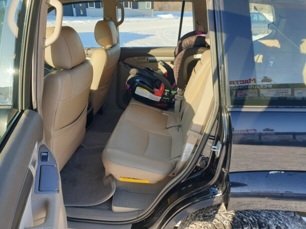 Toyota Land Cruiser Prado J120, 7 мест, 2008 г.