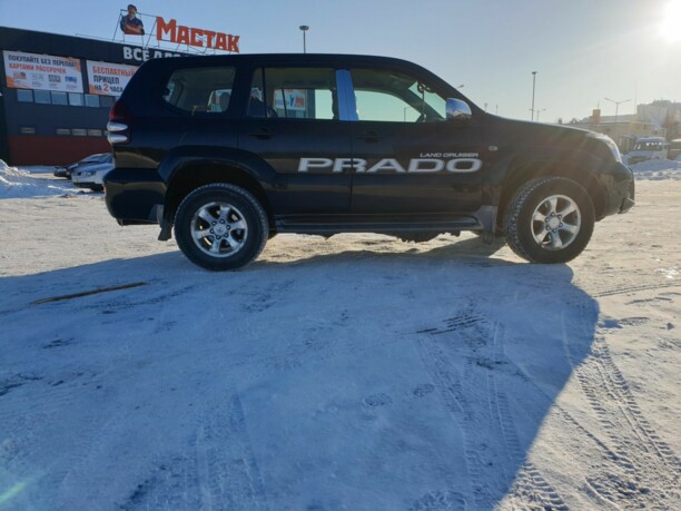 Toyota Land Cruiser Prado J120, 7 мест, 2008 г.