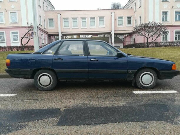 Audi 100 С3, 1985 г.