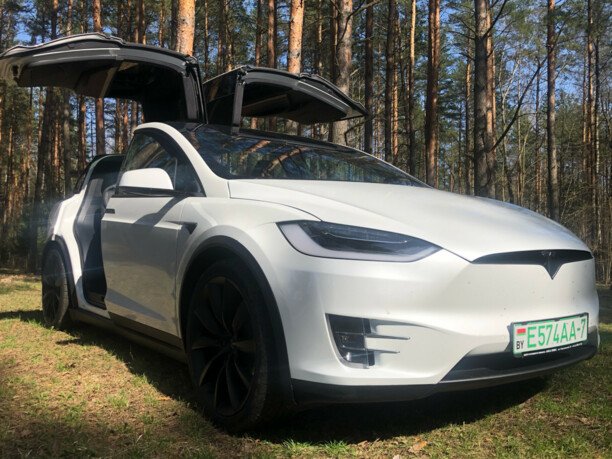 Tesla Model X, 7 мест, 2020 г.