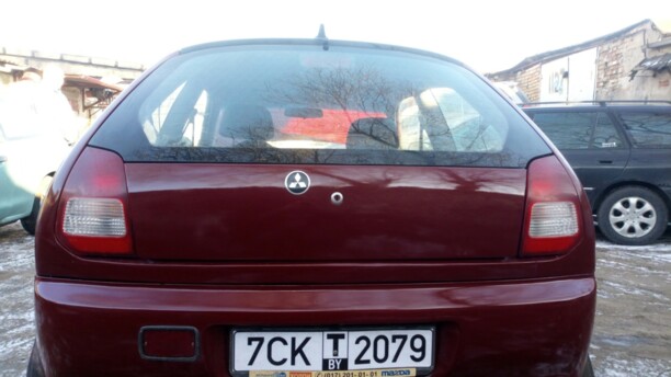 Mitsubishi Colt V, 2000 г.