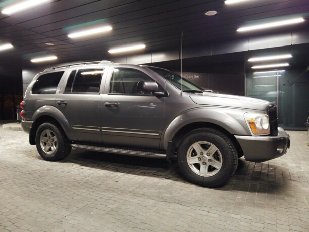 Dodge Durango II, 7 мест, 2005 г.