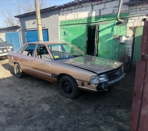 Audi 100 С3, 1983 г.