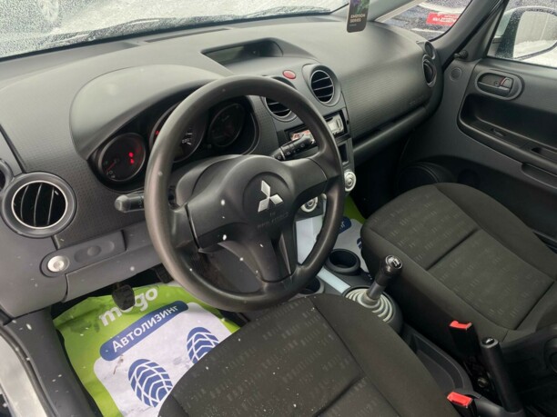 Mitsubishi Colt VI, 2005 г.