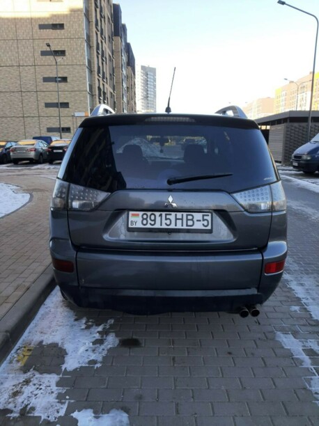 Mitsubishi Outlander XL, 7 мест, 2006 г.