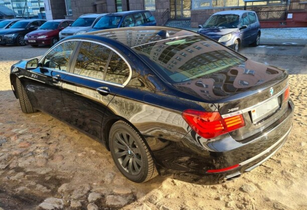 BMW 7 серия F01, F04, 2013 г.