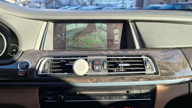 BMW 7 серия F01, F04, 2013 г.