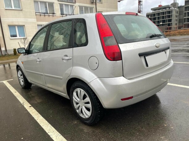Ford Fiesta V, 2004 г.