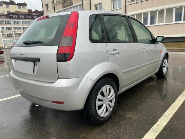 Ford Fiesta V, 2004 г.