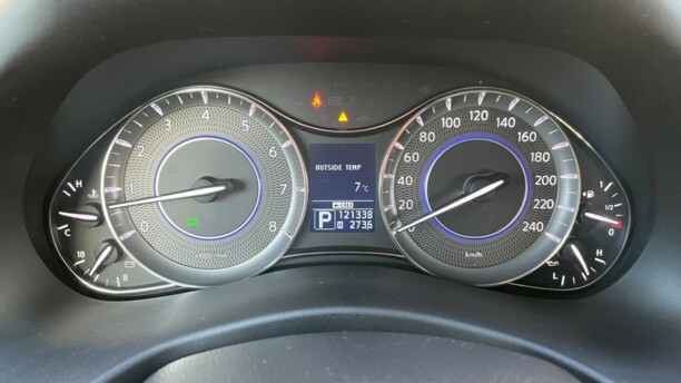 Infiniti QX56 II, 7 мест, 2012 г.