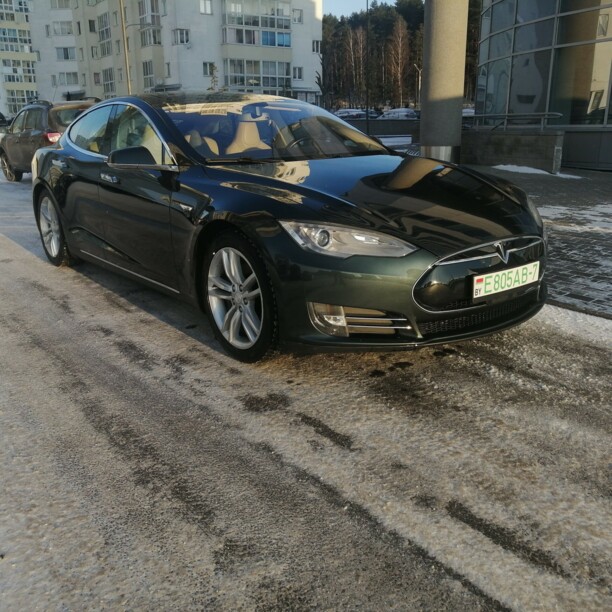 Tesla Model S I, 2013 г.
