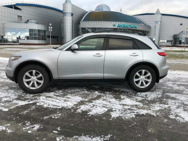 Infiniti FX I, 2005 г.