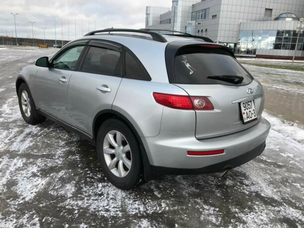 Infiniti FX I, 2005 г.
