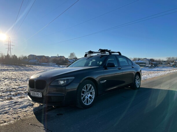BMW 7 серия F02 (Long), 2009 г.