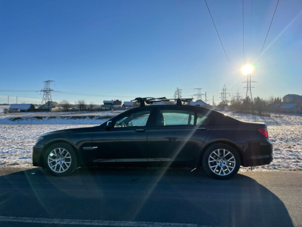 BMW 7 серия F02 (Long), 2009 г.