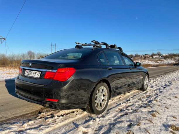 BMW 7 серия F02 (Long), 2009 г.