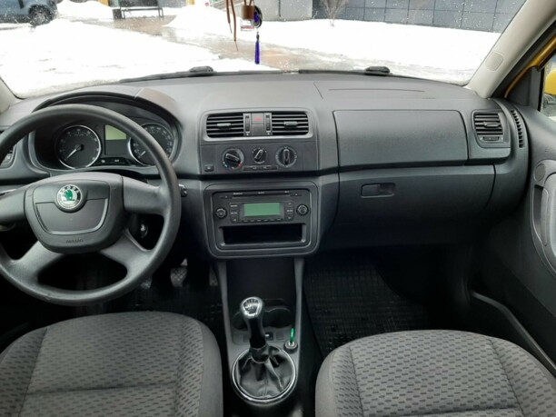 Skoda Fabia 5J, 2010 г.