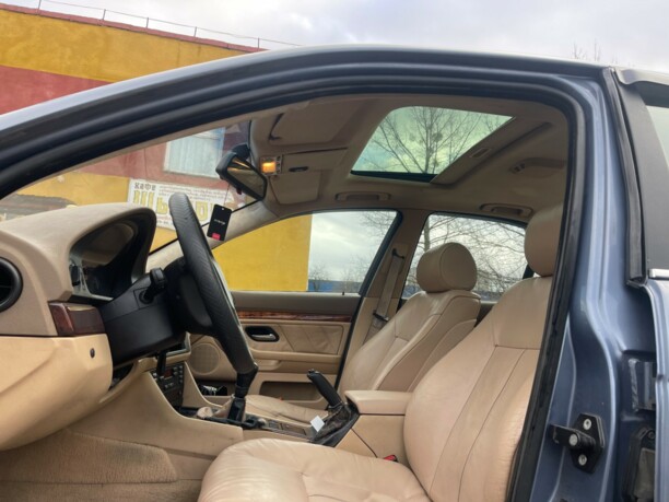 BMW 5 серия E39, 2002 г.