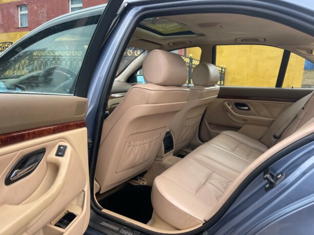 BMW 5 серия E39, 2002 г.