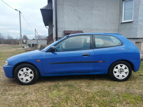 Mitsubishi Colt V, 1998 г.