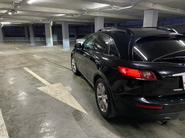 Infiniti FX I, 2003 г.