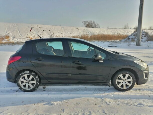 Peugeot 308 T7 · Рестайлинг, 2012 г.