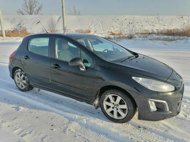 Peugeot 308 T7 · Рестайлинг, 2012 г.
