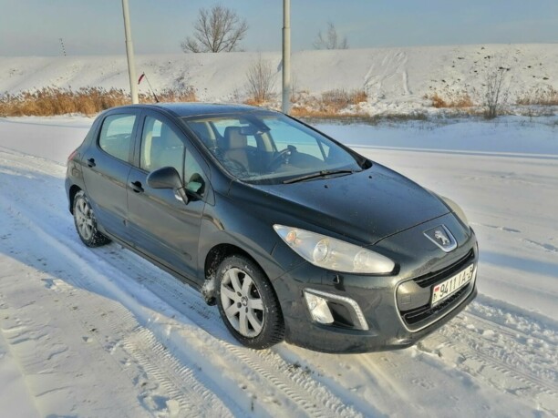 Peugeot 308 T7 · Рестайлинг, 2012 г.
