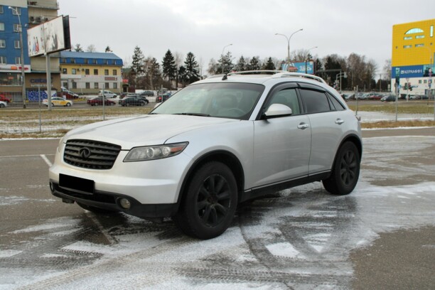 Infiniti FX I, 2005 г.