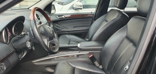Mercedes-Benz GL-Класс X164 (Рестайлинг), 7 мест, 2009 г.