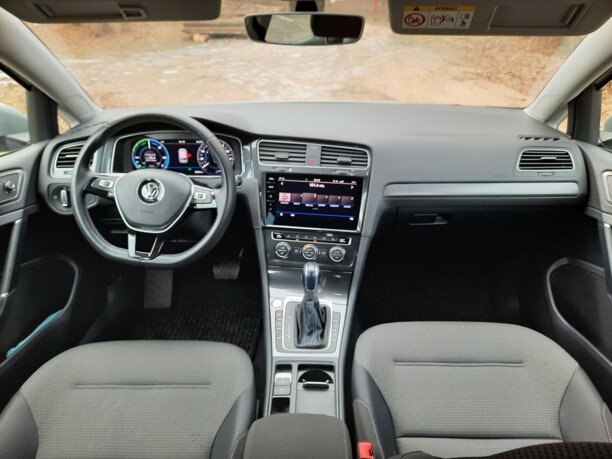 Volkswagen e-Golf VII · Рестайлинг, 2019 г.