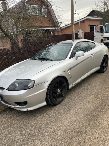 Hyundai Tiburon GK, 2004 г.