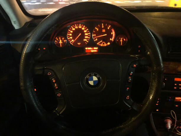 BMW 5 серия E39, 1998 г.