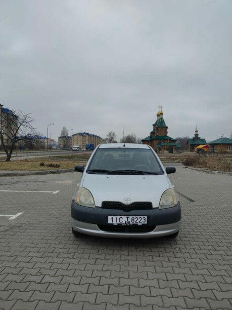 Toyota Yaris I (P1), 2001 г.