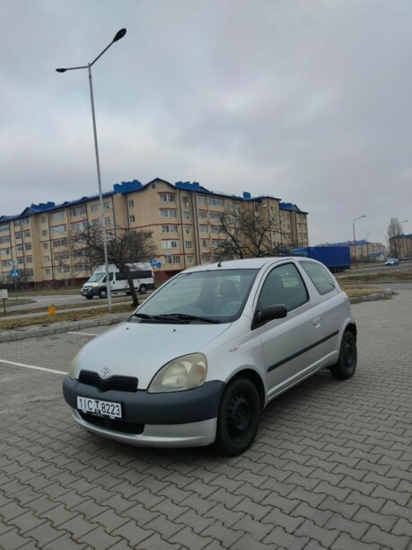 Toyota Yaris I (P1), 2001 г.