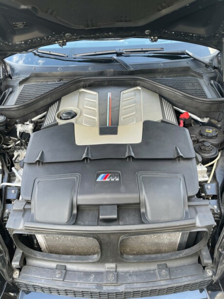 BMW X6M E71, 2010 г.