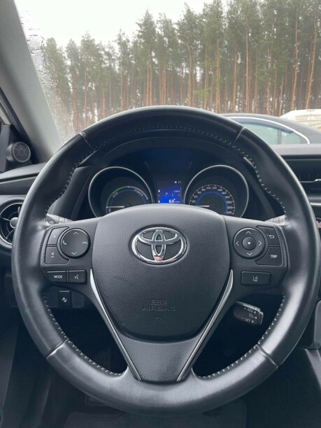 Toyota Auris II (E180) · Рестайлинг, 2017 г.