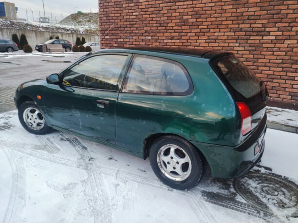 Mitsubishi Colt V, 1998 г.