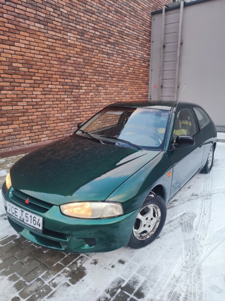 Mitsubishi Colt V, 1998 г.
