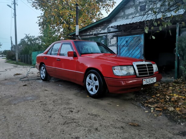 Mercedes-Benz E-Класс W124, S124, C124, A124, 1985 г.