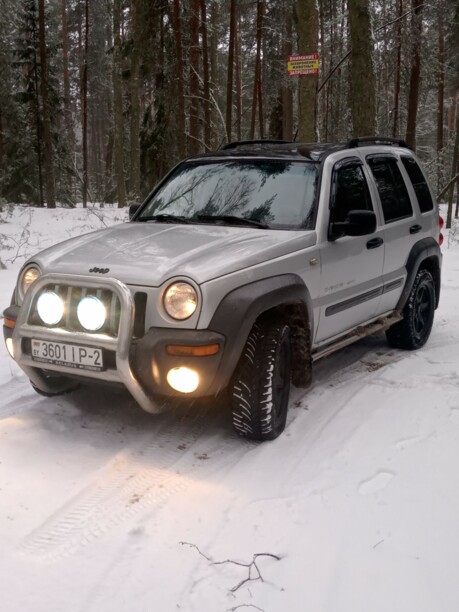 Jeep Cherokee KJ, 2001 г.