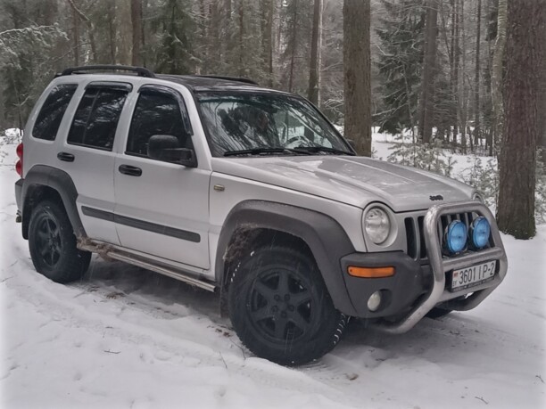 Jeep Cherokee KJ, 2001 г.