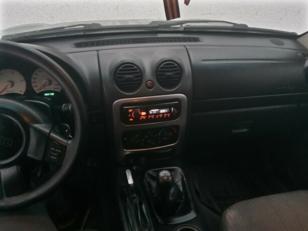 Jeep Cherokee KJ, 2001 г.