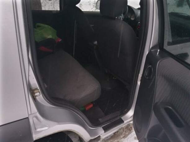 Jeep Cherokee KJ, 2001 г.